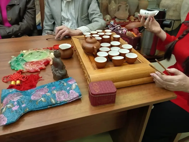 IImxe4JcA_7WkqNKzromgYI-u3J8tZL1nNnSgAwAcgIYoF_2rNCAPetU3X4b-Xr1qASQ-M44jd_Kqi4OJGIvvtD6